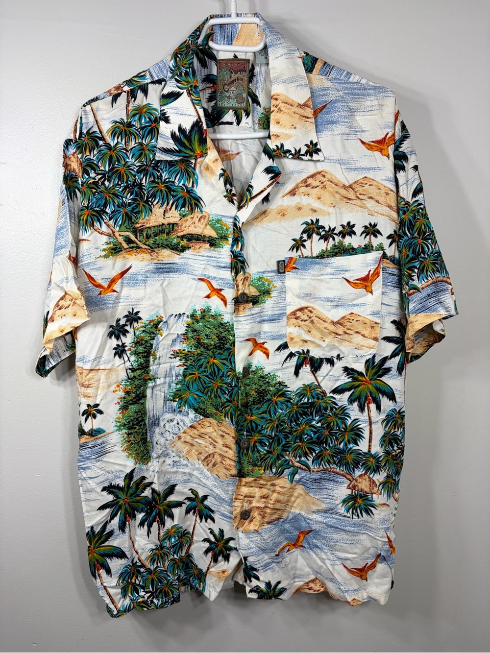 Vintage Pineapple Connection Hawaiian Shirt Men’s M 100% Rayon Aloha Camp